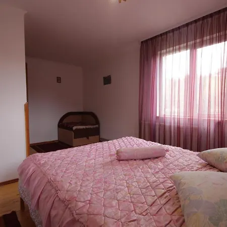 Homestay Приватна Садиба Живиця *